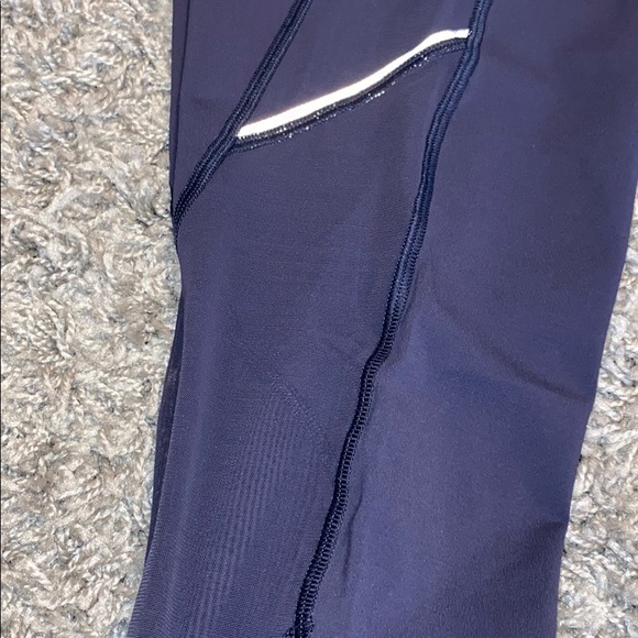 Navy Lululemon Legging with Mesh Detail - Picture 5 of 8